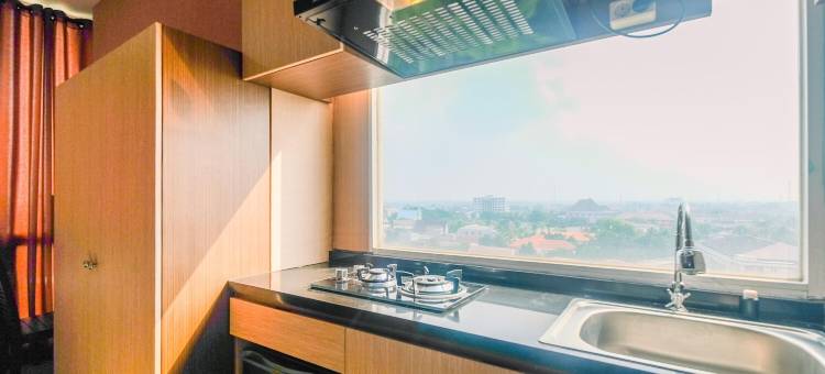 小巧简易的Saladdin Mansion公寓工作室(Compact and Simple Studio Apartment at Saladdin Mansion)图片