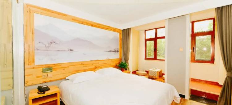 易佰良品酒店(平山温塘店)图片