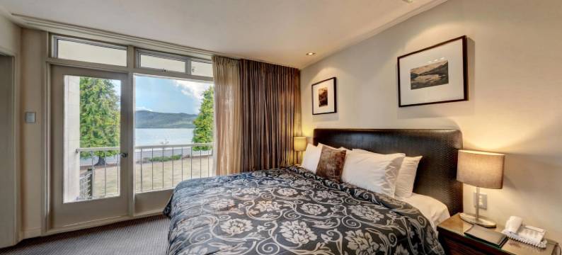 蒂阿诺特阿努别墅酒店(Distinction Te Anau Hotel & Villas)图片