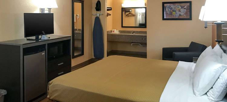 伯赛尔伊克诺旅馆(Econo Lodge)图片