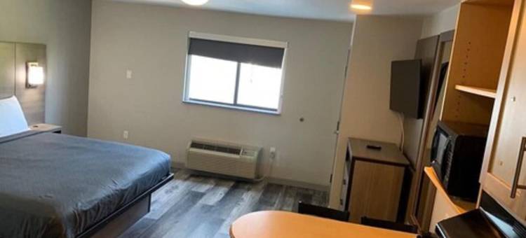 巴拿马城市海滩附近郊区开放式客房酒店(Suburban Studios Near Panama City Beach)图片