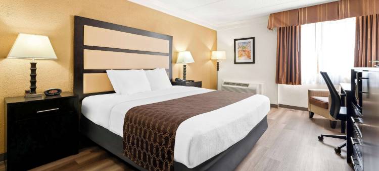 河岸贝斯特韦斯特酒店(Best Western Riverside Inn)图片