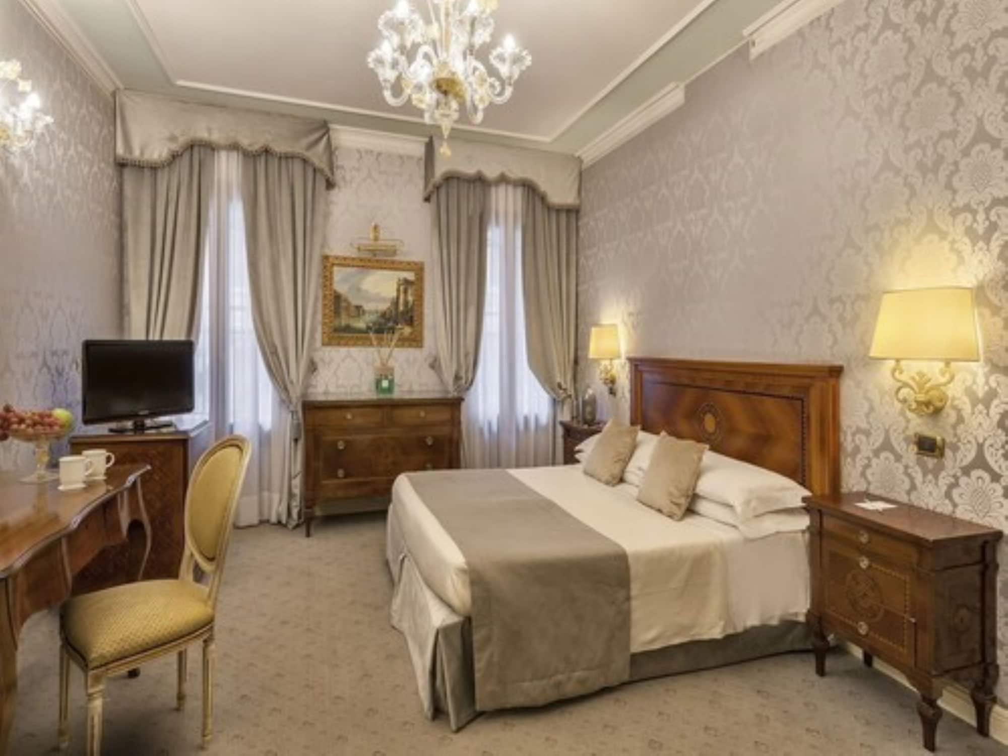 Hotel Ca' dei Conti Over view