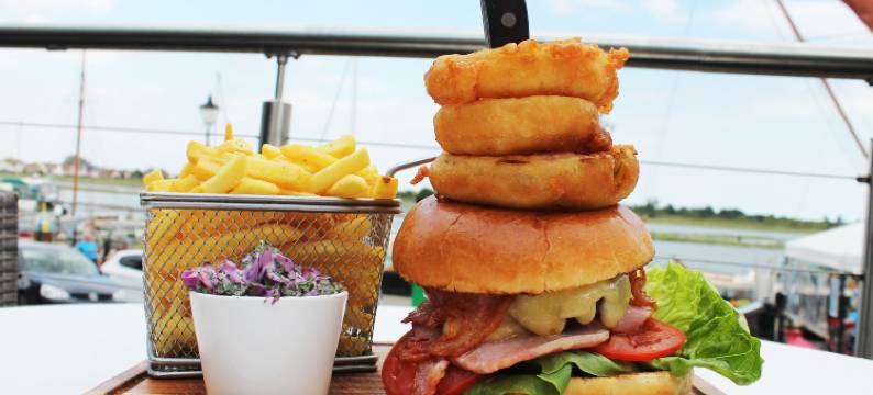 乔利水手 - 码头上的鱼民宿(Jolly Sailor- Fish on the Quay)图片