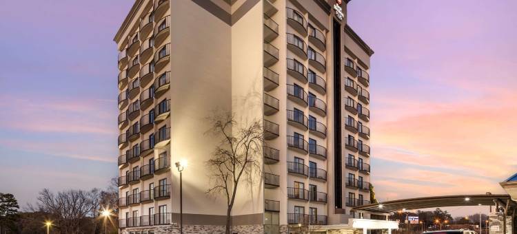 亚特兰大机场东贝斯特韦斯特优质酒店(Best Western Plus Atlanta Airport-East)图片