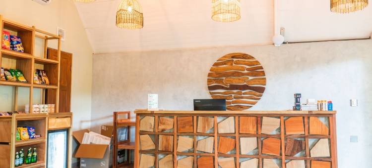 Selina River Venao图片