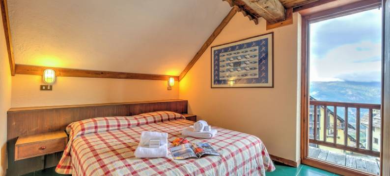 格兰奇徒步与滑雪(Grange Hike & Ski)图片