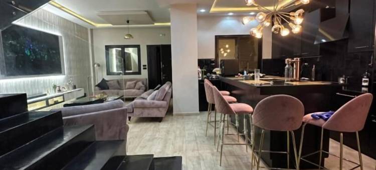 豪华中央舒适别墅(Luxury Central Cosy Villa)图片