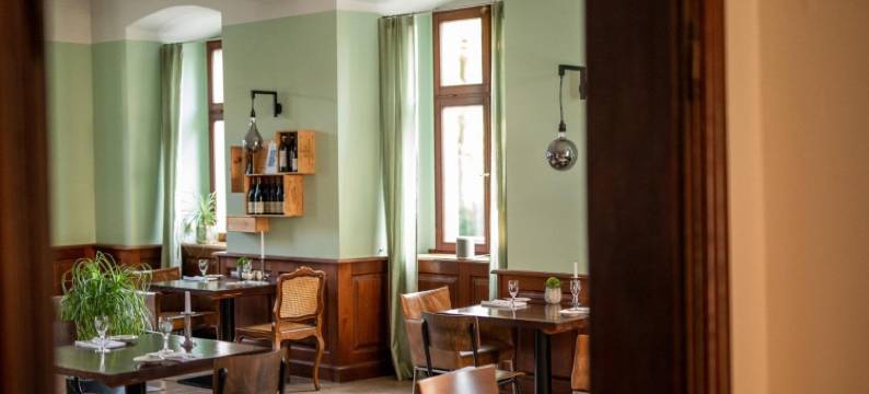 拜德纽斯塔德特城堡酒店(Schlosshotel Bad Neustadt)图片