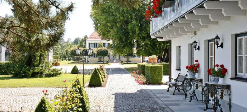 胡特优质旧木乡村餐厅酒店(Gut Altholz Landhotel Und Restaurant Hutter)图片