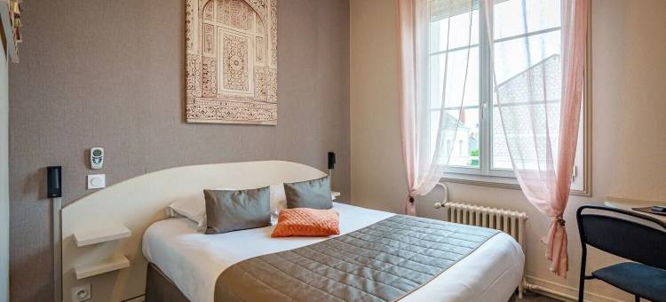 乐伊斯查乐车站酒店(L'Escale de la Gare)图片