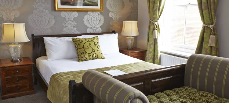 怀特岛温泉酒店 - 格林国王旅馆(Fountain Inn by Greene King Inns)图片