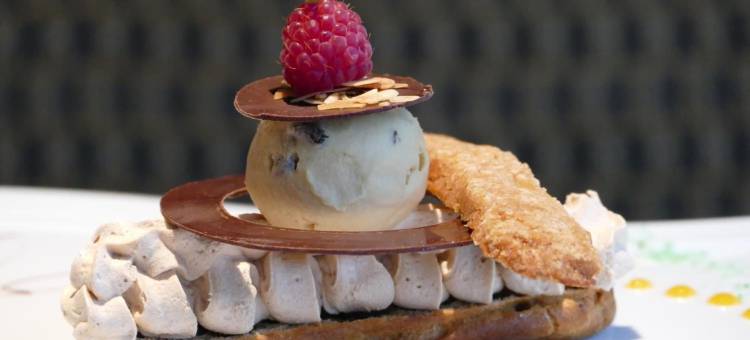 香马珀鲁德罗基思酒店(Logis Hotels le Champalud Restaurant la Citadelle)图片