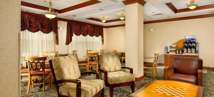 智选假日套房酒店勒诺城(诺克斯维尔区)(Holiday Inn Express & Suites Lenoir City (Knoxville Area))图片