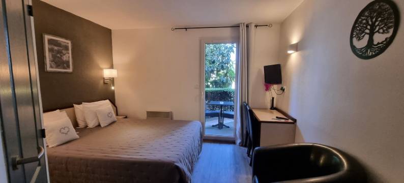 勒普拉戴酒店(Hôtel le Pradet)图片