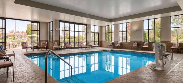 查塔努加汉密尔顿广场希尔顿安泊酒店(Embassy Suites by Hilton Chattanooga Hamilton Place)图片