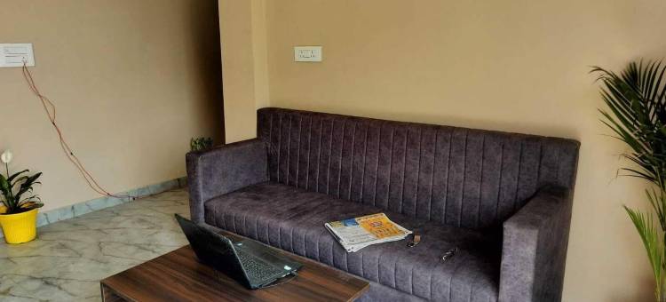 河边酒店普拉亚格拉吉(RIVER SIDE HOTEL PRAYGRAJ)图片