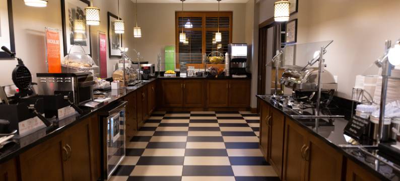 罗利卡瑞联想中心欢朋酒店及套房(Hampton Inn & Suites Raleigh Cary Lenovo Center)图片