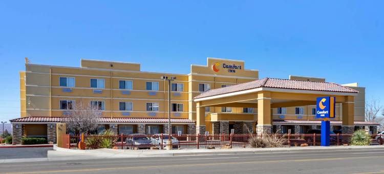 阿尔伯克基机场舒适酒店(Comfort Inn Albuquerque Airport)图片