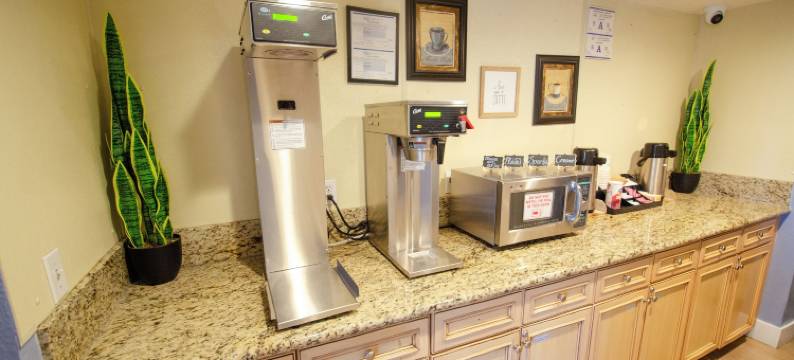 拉斯维加斯北-弗里蒙特街区温德姆速8酒店(Super 8 by Wyndham Las Vegas North Strip/Fremont St. Area)图片