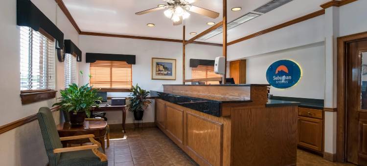 比洛克西北区郊区开放式客房(Suburban Studios Biloxi North Area)图片