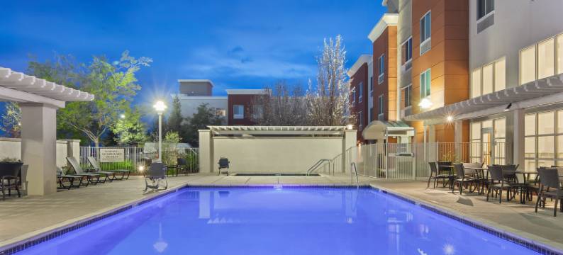 智选假日套房酒店萨克拉门托机场NATOMAS(Holiday Inn Express & Suites SACRAMENTO AIRPORT NATOMAS by IHG)图片