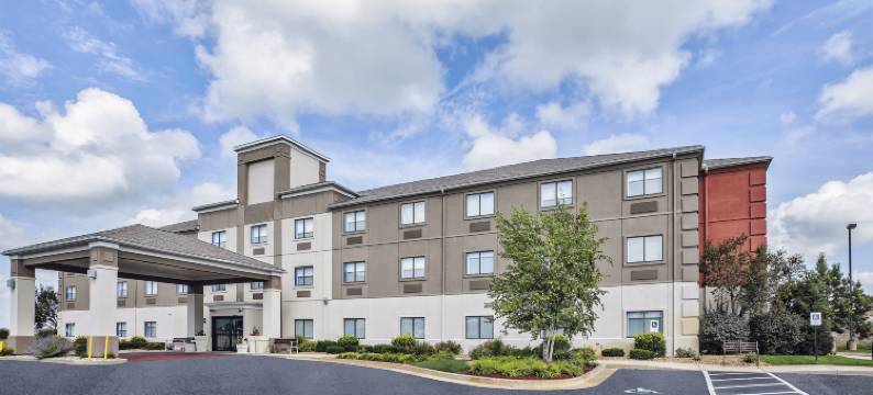 Holiday Inn Express 豪(斯特吉斯，MI)(Holiday Inn Express HOWE (STURGIS, MI) by IHG)图片