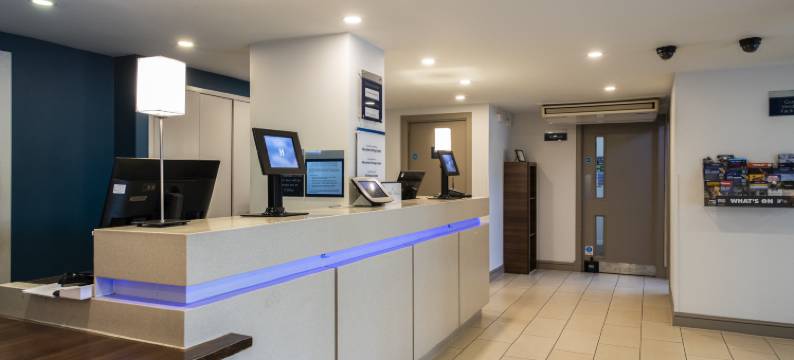 斯特灵智选假日酒店(Holiday Inn Express STIRLING by IHG)图片