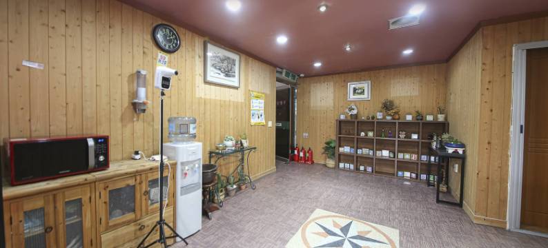 张城休(Hyumotel)图片