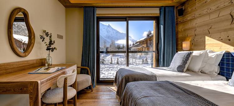 Mountain View Chalet with Hot Tub图片
