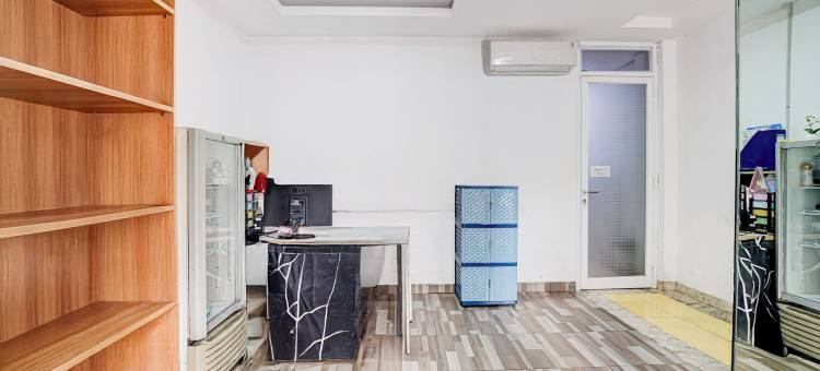 Capital O 94914 克马约兰旅馆(Capital O 94914 Kemayoran Guest House)图片