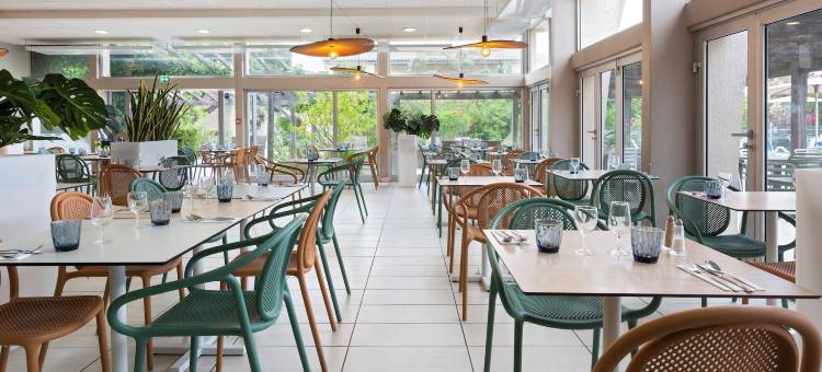 SOWELL家族 Le Grau du Roi(Sowell Family Grau du Roi)图片