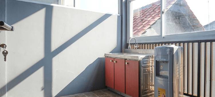 红多兹酒店-近克芒广场(RedDoorz Near Kemang Square)图片