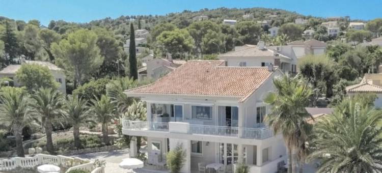 Villa in Les Issambres near the Sea图片