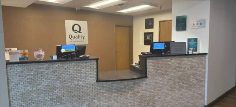 科尔比品质酒店及套房(Quality Inn & Suites Colby)图片