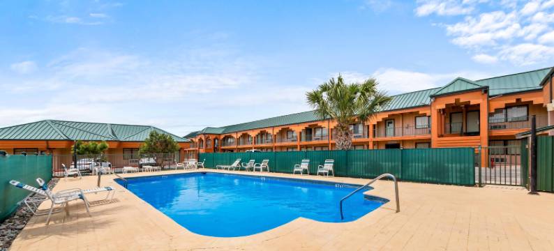 德里奥伊克诺旅馆(Econo Lodge Del Rio)图片