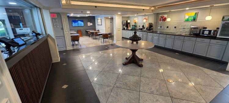 亚特兰大东北-德卢斯品质酒店(Quality Inn Duluth - Atlanta Northeast)图片