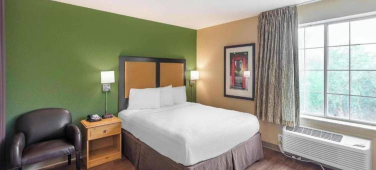 Motel 6 Suites Milwaukee Brookfield, WI图片