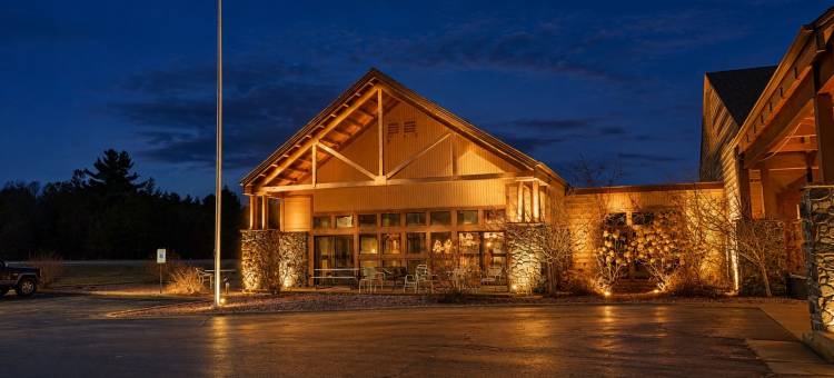 威斯康星科瑞特尔布莱克里弗福尔斯旅馆及套房 by Jasper(Coratel Inn & Suites by Jasper Black River Falls, WI)图片