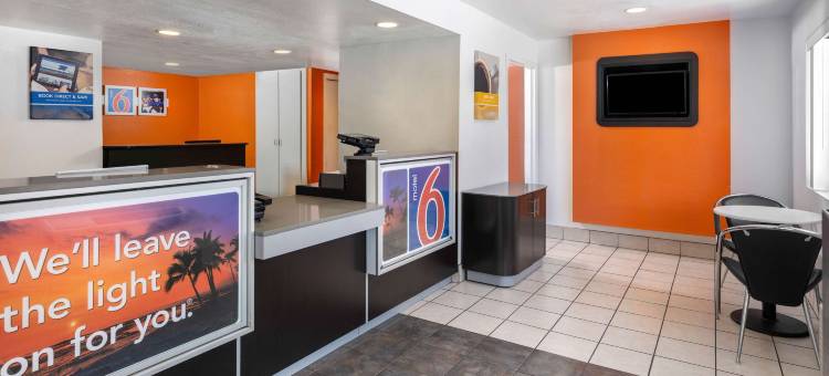 欧申赛德6号汽车旅馆(Motel 6 Oceanside, CA)图片