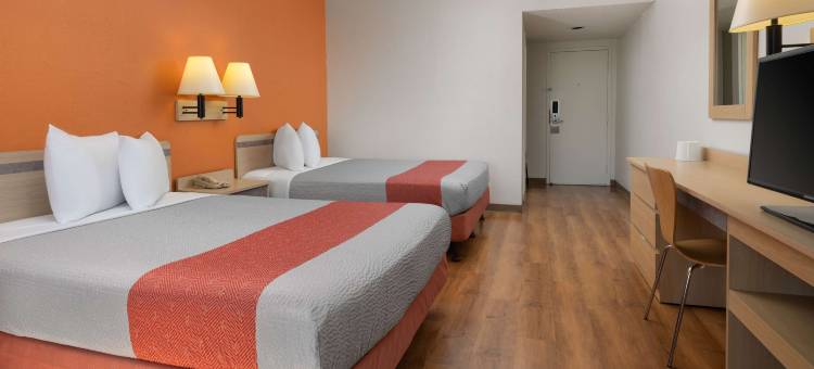 圣西蒙-赫氏古堡地区6号汽车旅馆(Motel 6 San Simeon, CA - Hearst Castle Area)图片