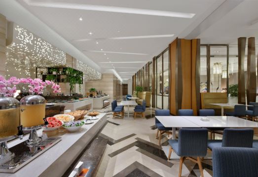 Holiday Inn Express CHENGDU HUANHUAXI by IHG Hotel Overview