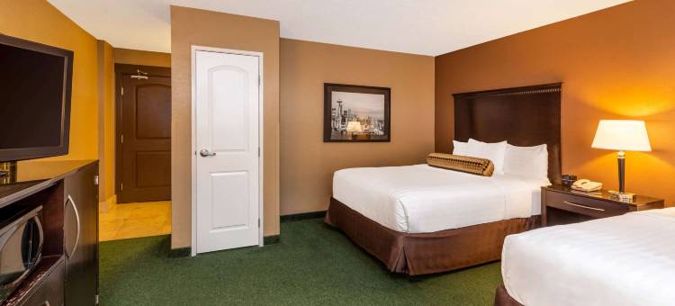 西雅图市区拉昆塔温德姆套房酒店(La Quinta Inn & Suites by Wyndham Seattle Downtown)图片