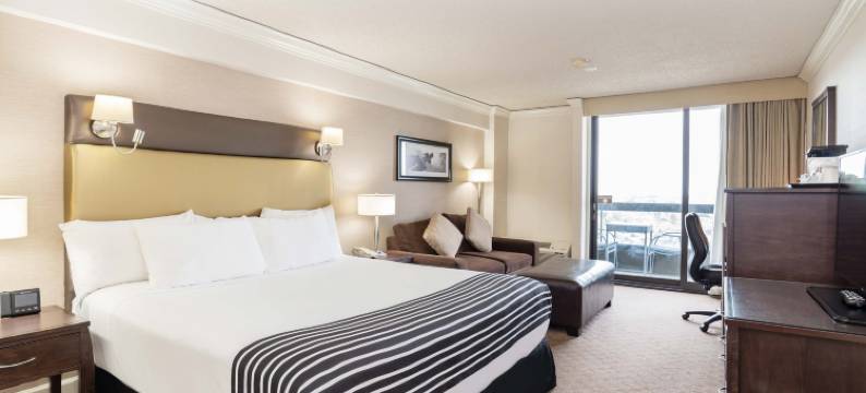 桑德曼特色温哥华机场度假酒店(Sandman Signature Vancouver Airport Hotel & Resort)图片