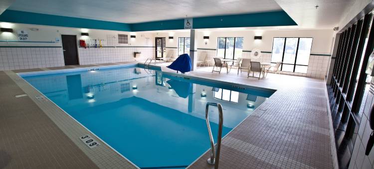 智选假日套房酒店特洛伊(Holiday Inn Express & Suites Detroit North - Troy)图片