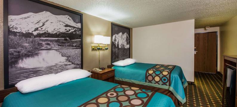 普韦布洛温德姆速8酒店(Super 8 by Wyndham Pueblo)图片