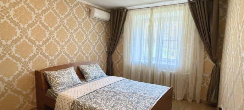 RaHouse on the One-Way Grivki Lane图片