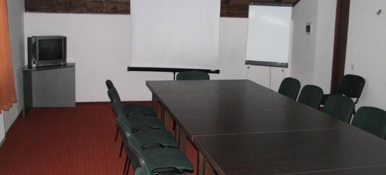 阿尔彭多夫潘申酒店(Alpenhof Pansion)图片