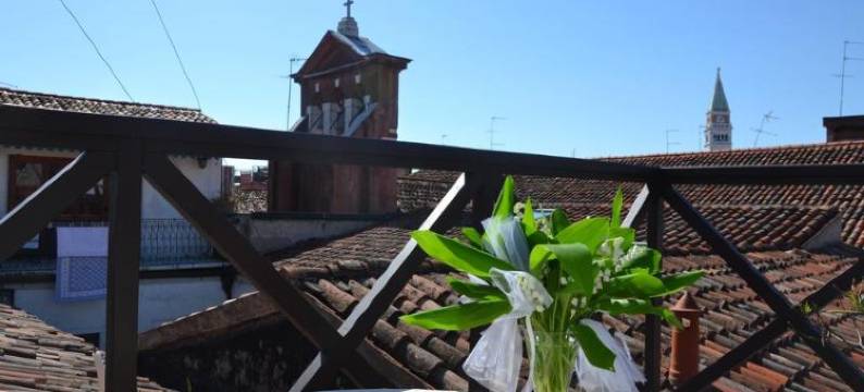 加拿大酒店(Hotel Canada)图片