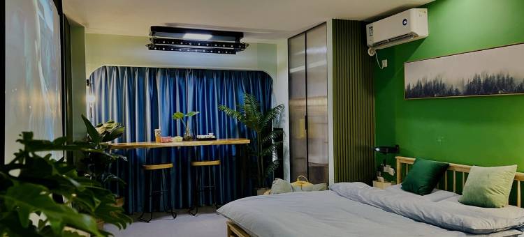 熊窝设计师民宿(子午西路分店)图片